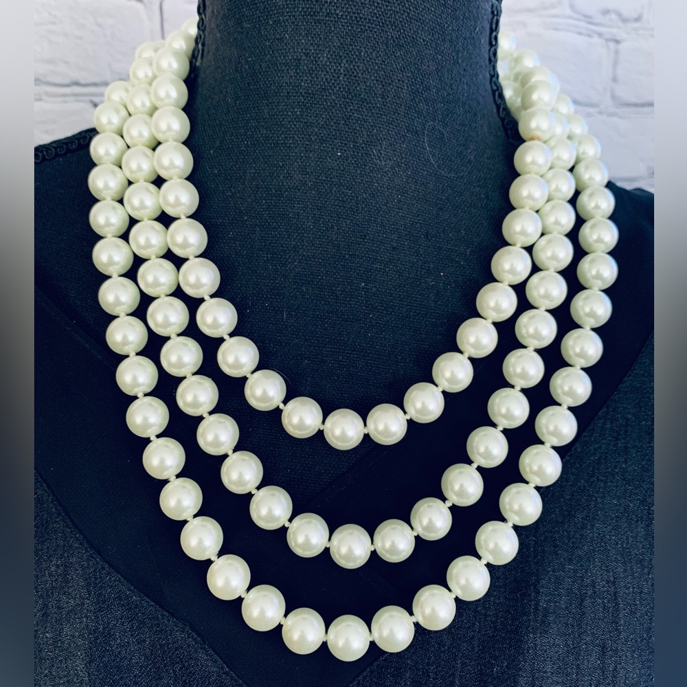 Chico’s Glass Pearls Long Vintage Flapper Style Necklace